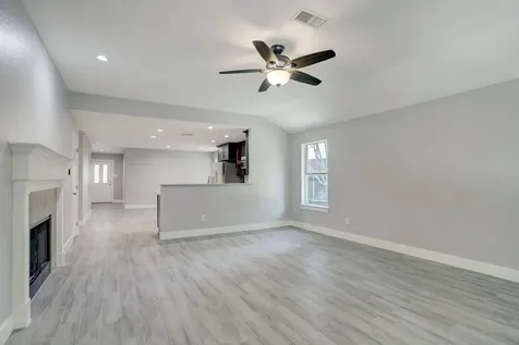 6 S Bristol Gate Place The Woodlands TX 77380