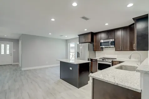 6 S Bristol Gate Place The Woodlands TX 77380