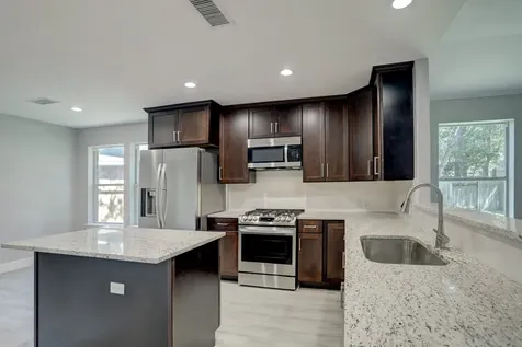 6 S Bristol Gate Place The Woodlands TX 77380
