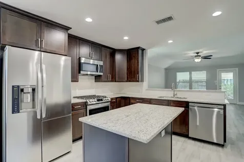 6 S Bristol Gate Place The Woodlands TX 77380