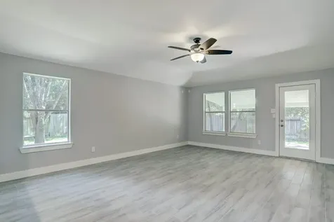 6 S Bristol Gate Place The Woodlands TX 77380