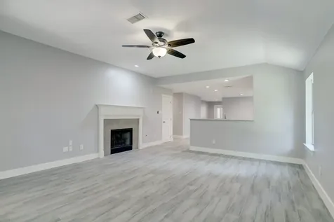 6 S Bristol Gate Place The Woodlands TX 77380
