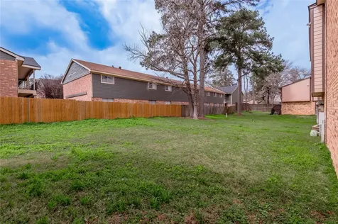 2521 Crosstimbers Street D1 Huntsville TX 77320