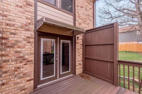 2521 Crosstimbers Street D1 Huntsville TX 77320