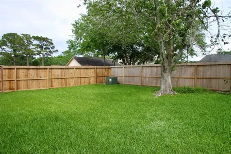 306 Maple Leaf Street League City TX 77573
