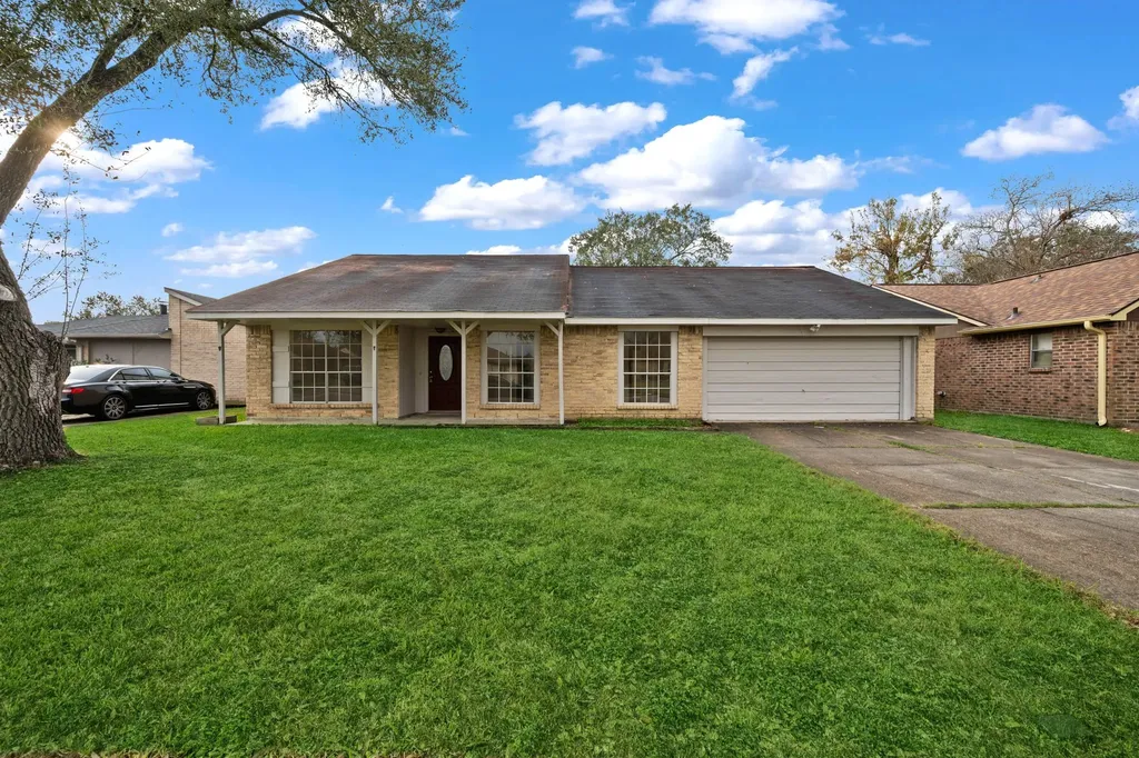 4134 Arapajo Street Baytown TX 77521