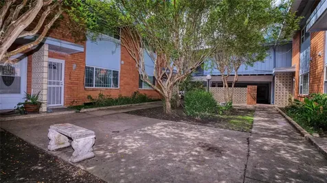 5538 Holly Street 316 Houston TX 77081