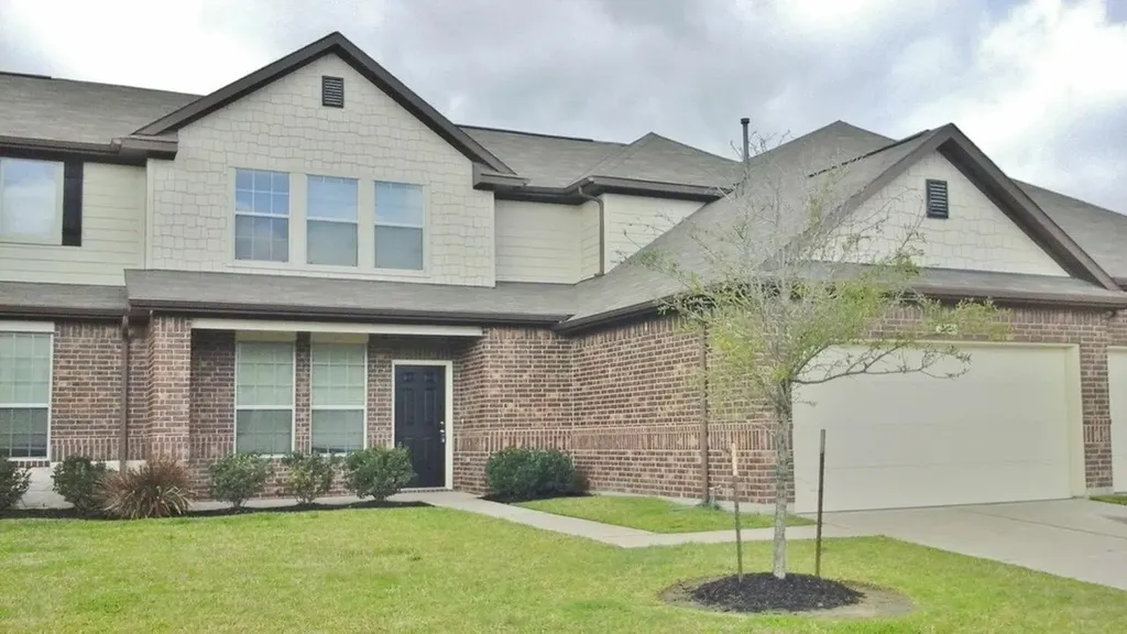 9711 Floria Court Houston TX 77044