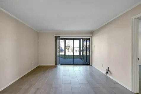 104 Lakeview Terrace D Conroe TX 77356