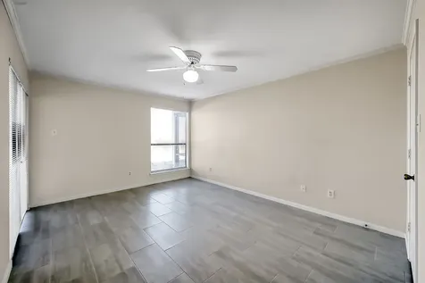 104 Lakeview Terrace D Conroe TX 77356