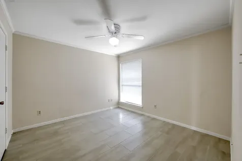 104 Lakeview Terrace D Conroe TX 77356
