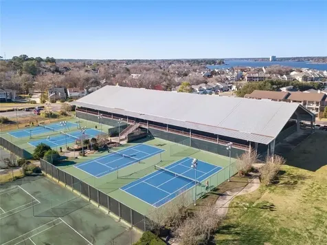 104 Lakeview Terrace D Conroe TX 77356