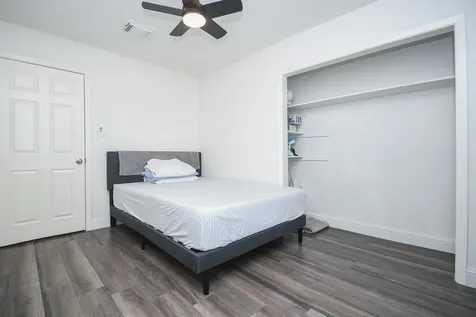 11443 Newbrook Drive Houston TX 77072