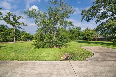 3410 Byway Street Shoreacres TX 77571