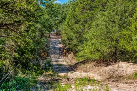 511 Lcr 793 Groesbeck TX 76642