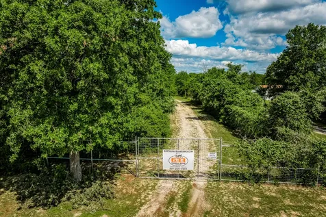 511 Lcr 793 Groesbeck TX 76642