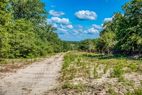 511 Lcr 793 Groesbeck TX 76642