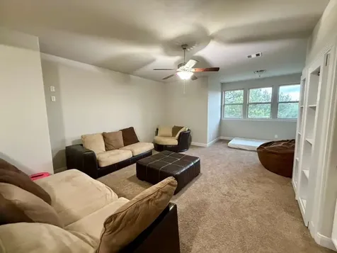 15 Twig Corner Creek Tomball TX 77375