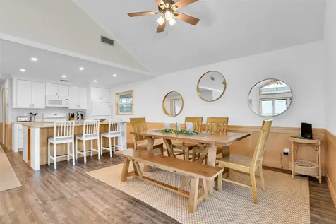 4123 Pelican Lane Galveston TX 77554