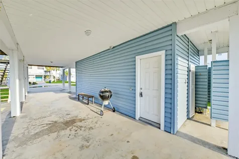 4123 Pelican Lane Galveston TX 77554