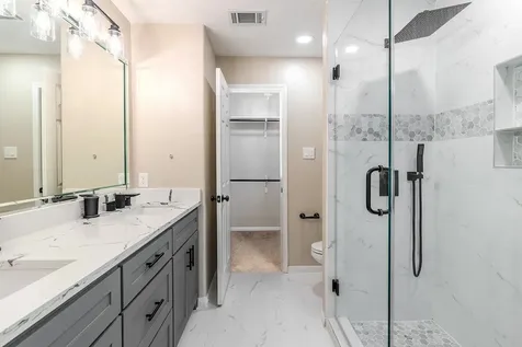 12211 Greenmesa Drive Houston TX 77044