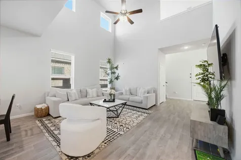 15027 Bradfield Manor Drive Houston TX 77044