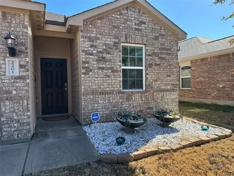 2201 Old Harbor Way Princeton TX 75407