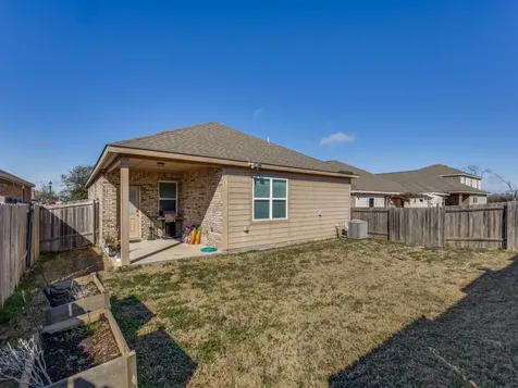 2201 Old Harbor Way Princeton TX 75407
