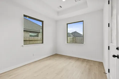14810 Mission Avenue Mont Belvieu TX 77523