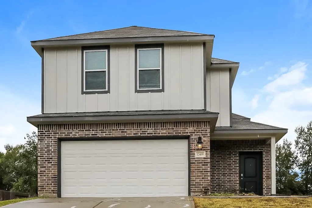 12469 Lake Conroe Hills Drive Willis TX 77318