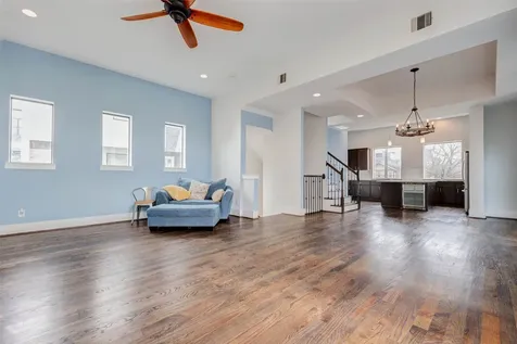 2913 Leeland Street Houston TX 77003