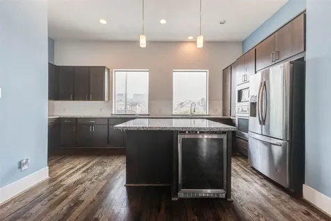 2913 Leeland Street Houston TX 77003