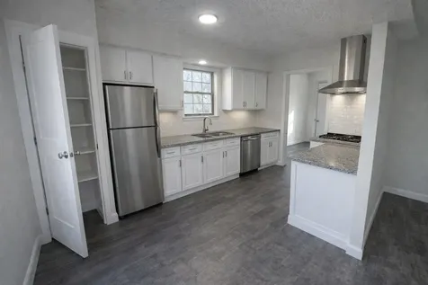 5423 Grace Point Lane Houston TX 77048