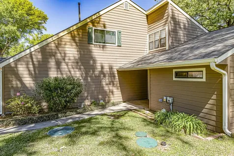 1436 Indian Hill Boulevard Livingston TX 77351