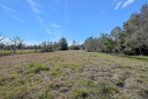 1954 Fm 160 Road N Liberty TX 77575