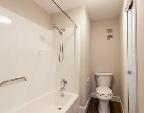 401 Lakeside Lane 111 Nassau Bay TX 77058