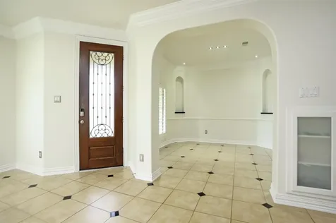 2043 Palm Forest Lane Houston TX 77077