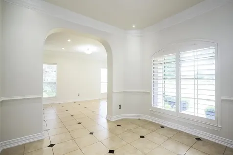 2043 Palm Forest Lane Houston TX 77077