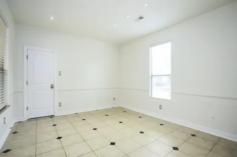 2043 Palm Forest Lane Houston TX 77077