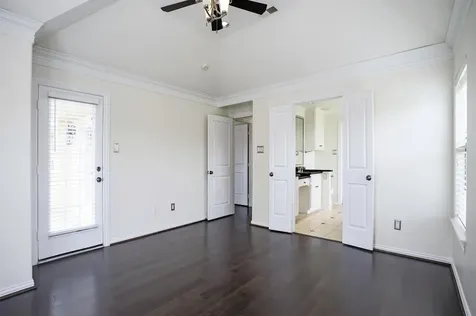 2043 Palm Forest Lane Houston TX 77077