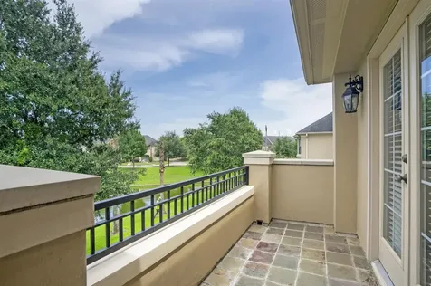 2043 Palm Forest Lane Houston TX 77077