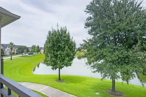 2043 Palm Forest Lane Houston TX 77077