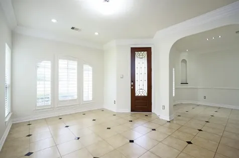 2043 Palm Forest Lane Houston TX 77077