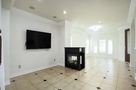 2043 Palm Forest Lane Houston TX 77077