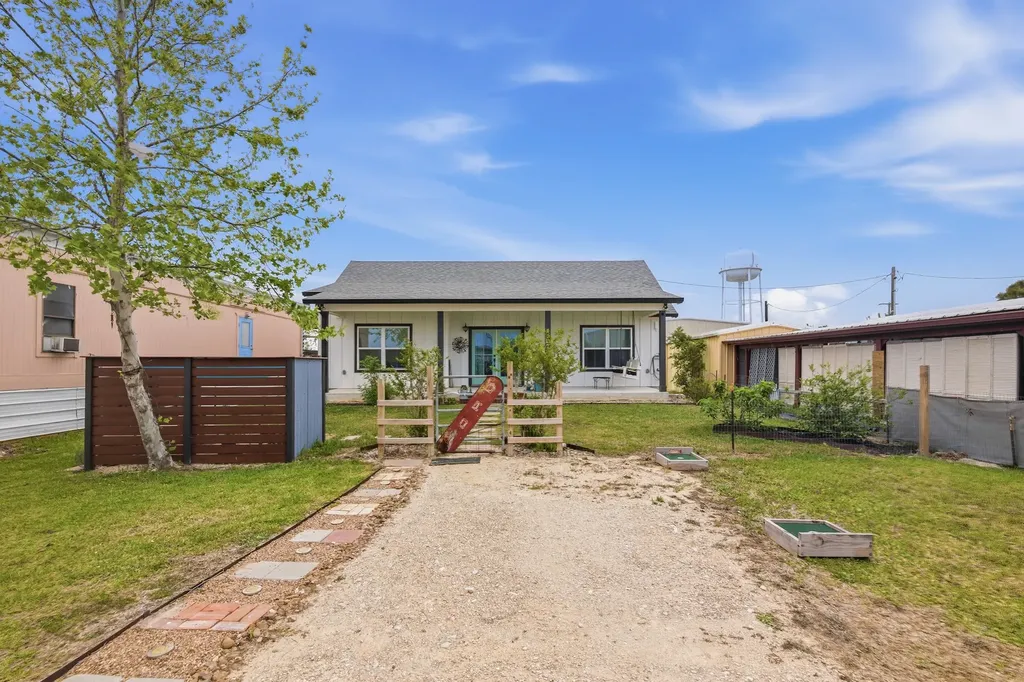 1507 Polk Street Port O Connor TX 77982