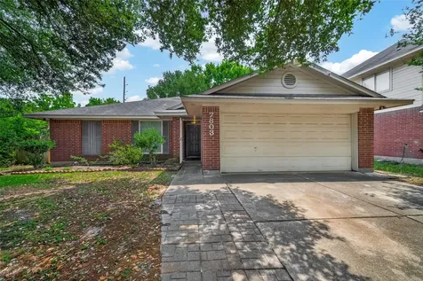 7803 Yellow Pine Drive Houston TX 77040