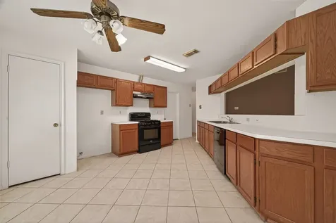 7803 Yellow Pine Drive Houston TX 77040