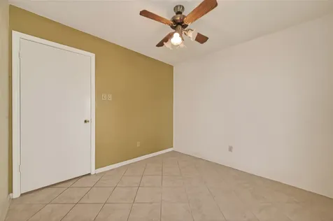 7803 Yellow Pine Drive Houston TX 77040