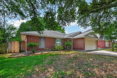 7803 Yellow Pine Drive Houston TX 77040