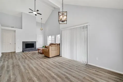 2302 Wigmaker Drive Katy TX 77493